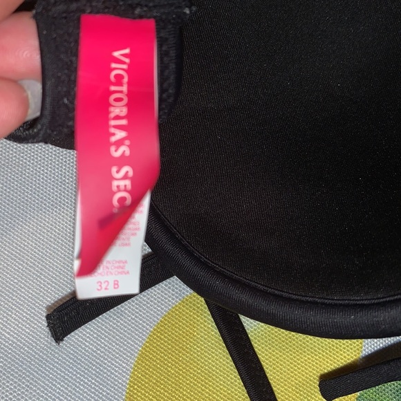 Victoria Secrets black bikini top w H&M bottom - Picture 3 of 6